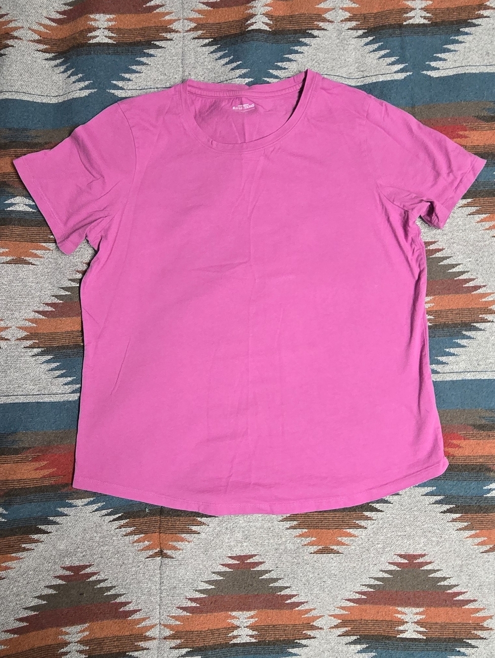 (3 For $10!) Northern Reflections Pink Short-Sleeve Tee Size Medium